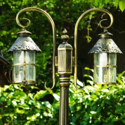 Luminaires Rustiques-hofstein Réverbère Tolep Noir doré, 2 lumières