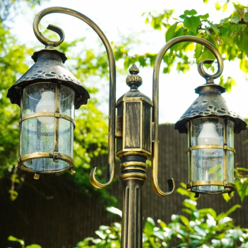 Luminaires Rustiques-hofstein Réverbère Tolep Noir doré, 2 lumières