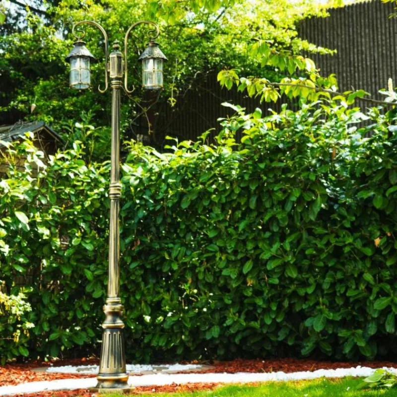 Luminaires Rustiques-hofstein Réverbère Tolep Noir doré, 2 lumières