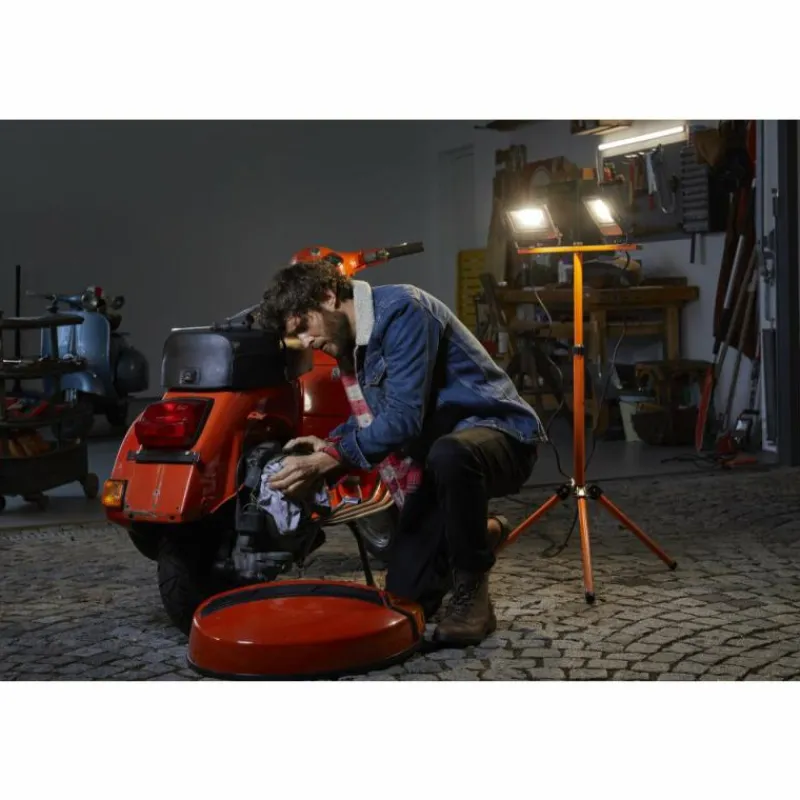 Luminaires Ledvance Spot de jardin LEDVANCE WORKLIGHTS Gris, 1 lumière