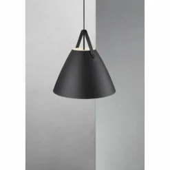 Design For The People by Nordlux Suspension STRAP48 Noir, 1 lumière