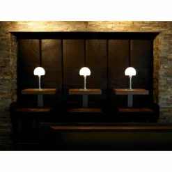 Luminaires Tecnolumen Wagenfeld 24 Tecnolumen Lampe à poser Nickel mat, Transparent, 1 lumière